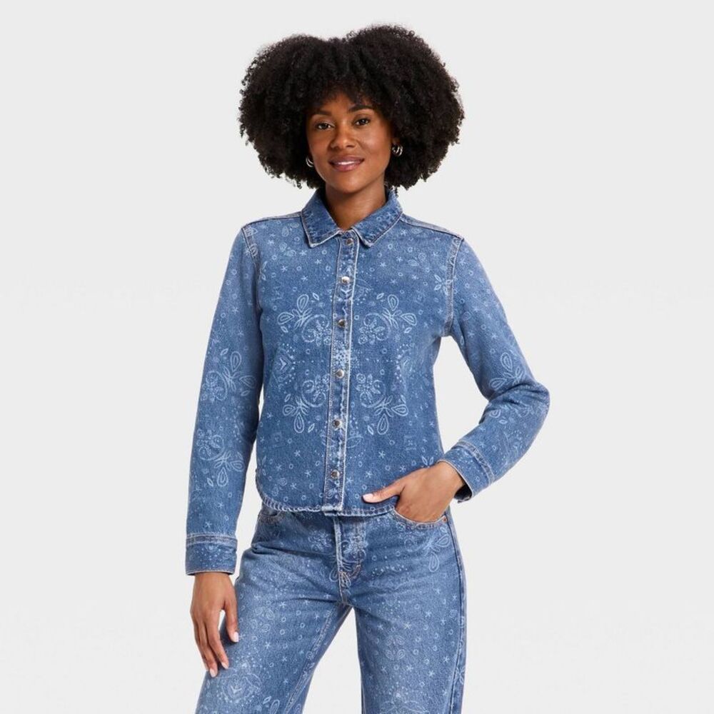 Womens's Long Sleeve Collared Easy Denim Shirt Bandana - Medium Wash M
